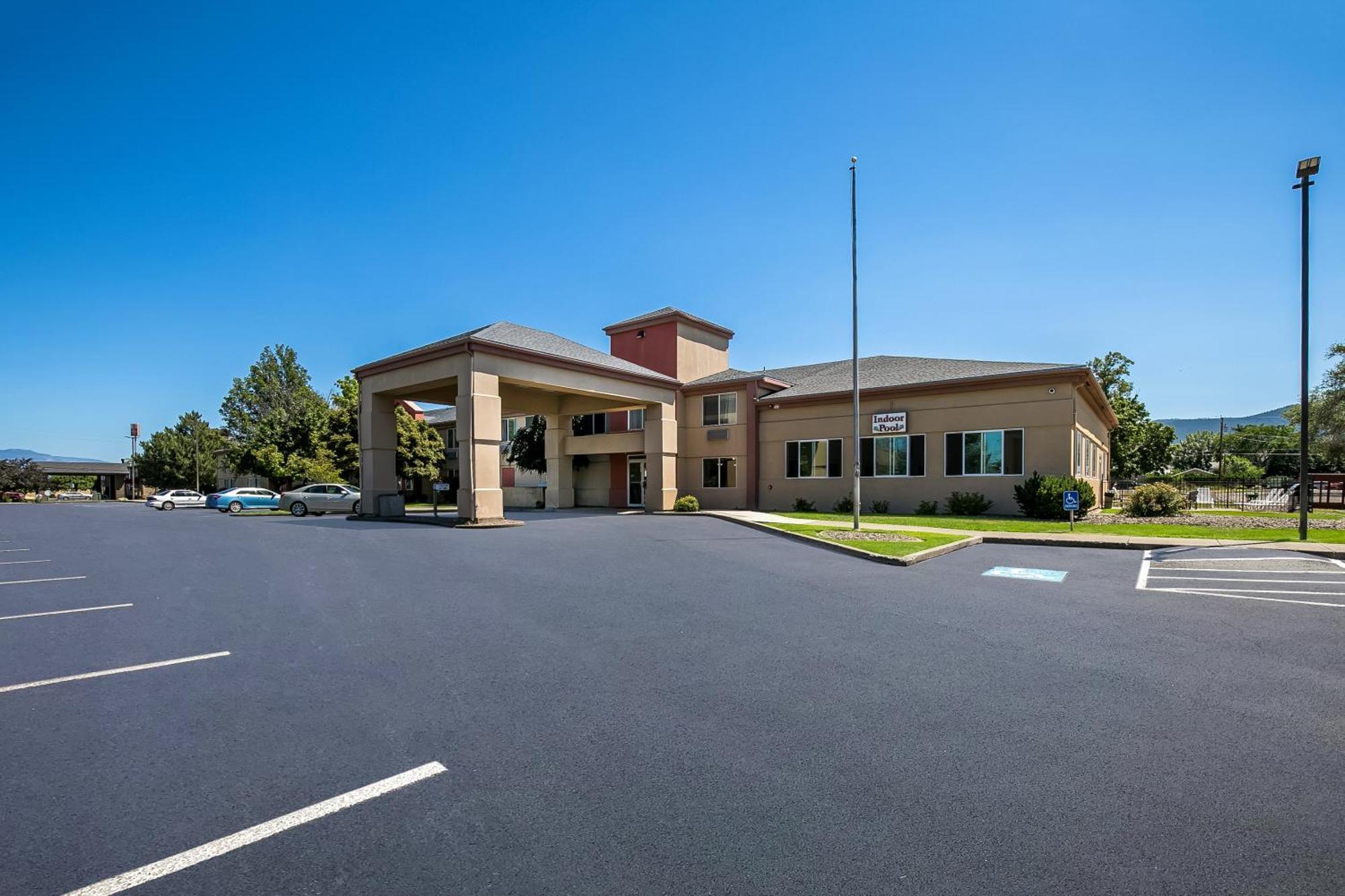 Americas Best Value Sandman Inn La Grande Zewnętrze zdjęcie